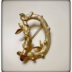 Sarah Coventry Vintage initial D Brooch